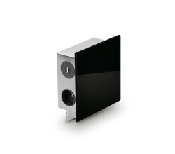 MIRA Quad Glas-USB Steckdosenelement SCHWARZ - Schuko 3-fach und 2-fach USB / Steckdosen / USB-Port