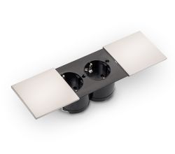 DUE Doppelsteckdose mit verschiebbarem, edelstahlfarbigem Deckel zum Einbau in die Arbeitsplatte, Frontblende oder Seitenwand / Steckdosen / Steckdose