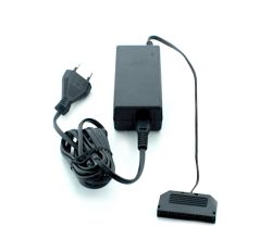 THEBO 26002 DC LED Netzteil 24 V / 60 Watt DC mit 6-fach LED Verteiler / Konverter